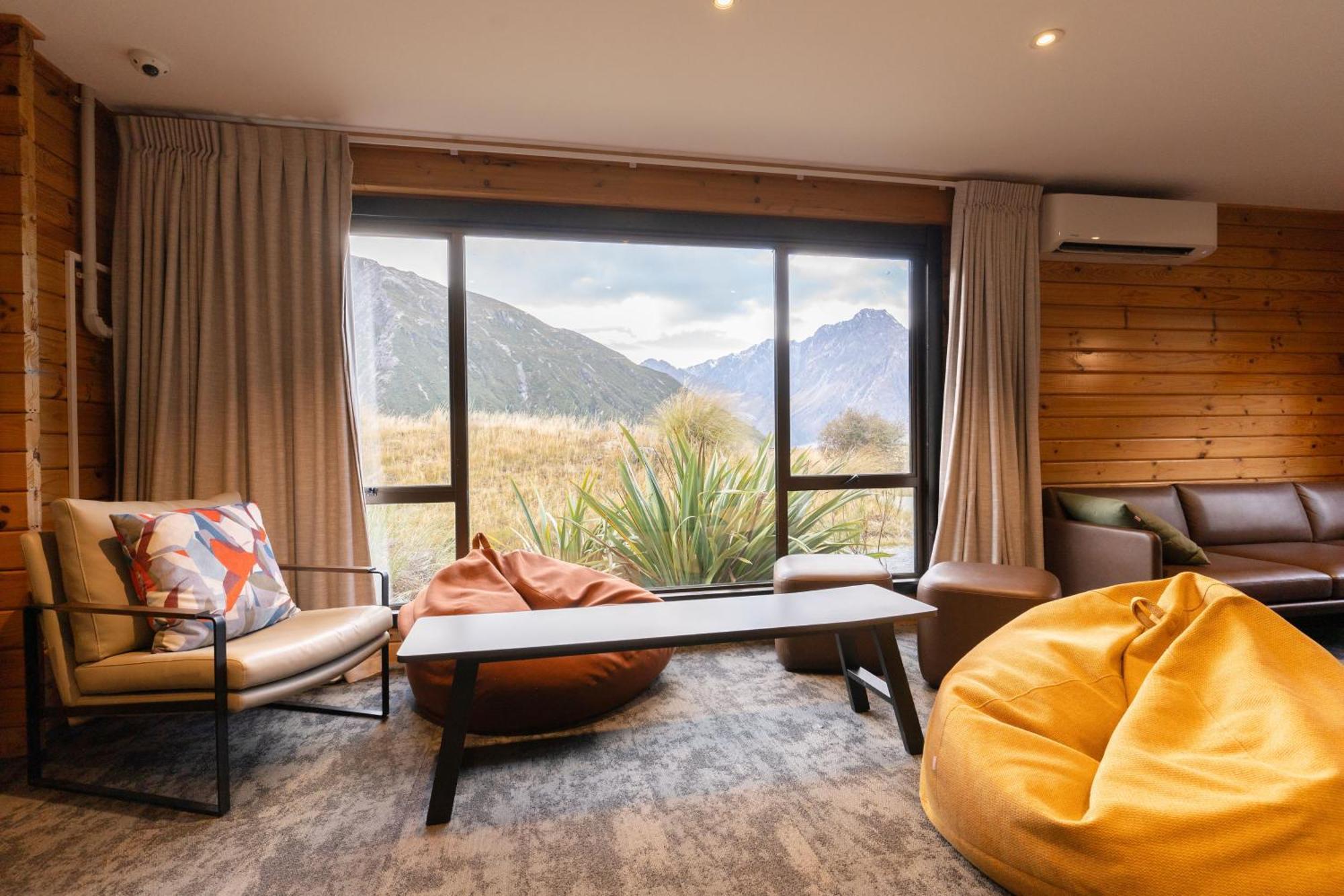 Haka House Aoraki Mt Cook Hostel Aoraki / Mount Cook Exterior photo
